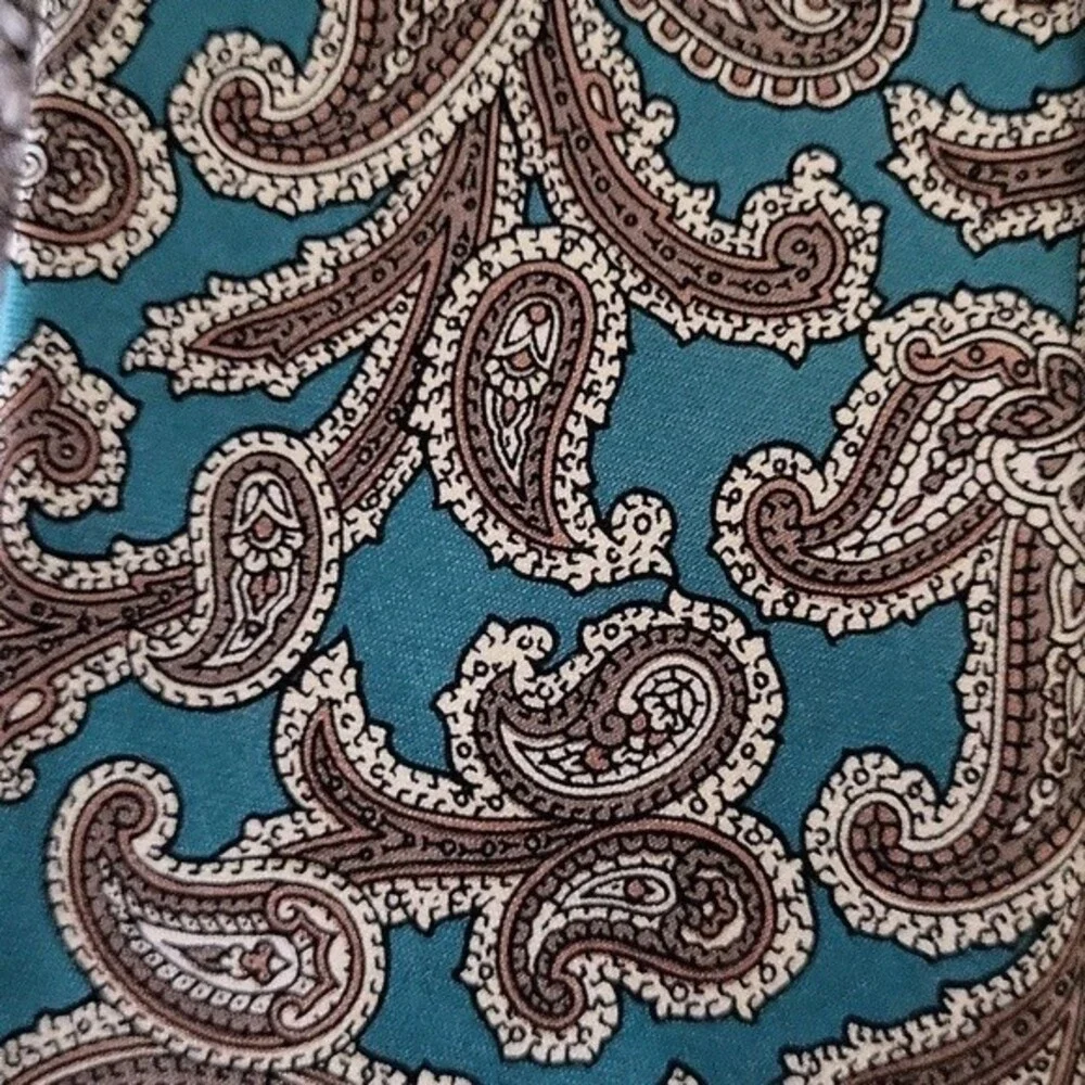 EUC Pierre Cardin men's silk tie, green brown